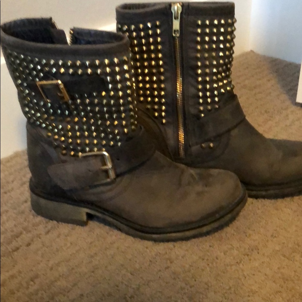 Steve Madden studded boots